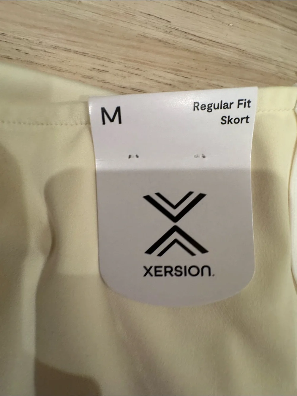 Xersion Cream Athletic Skort with White Trim